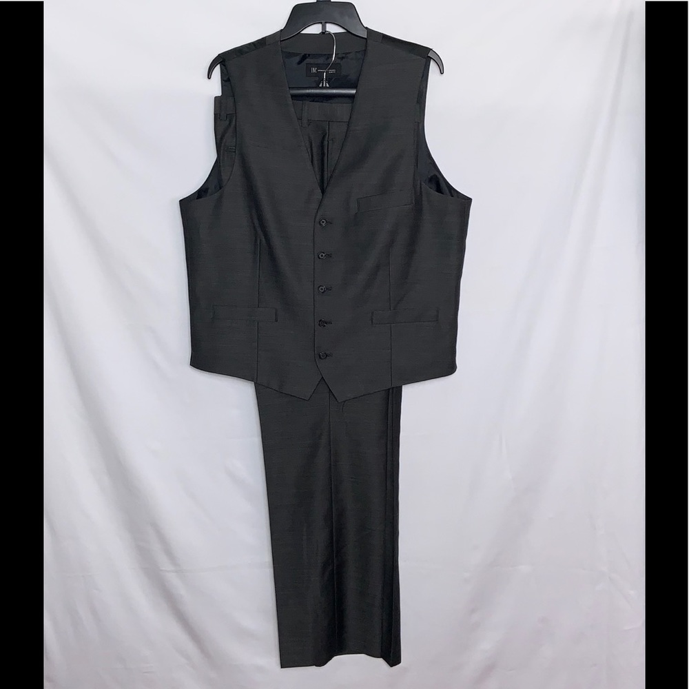 INC Men’s Vest and Pants NWOT
